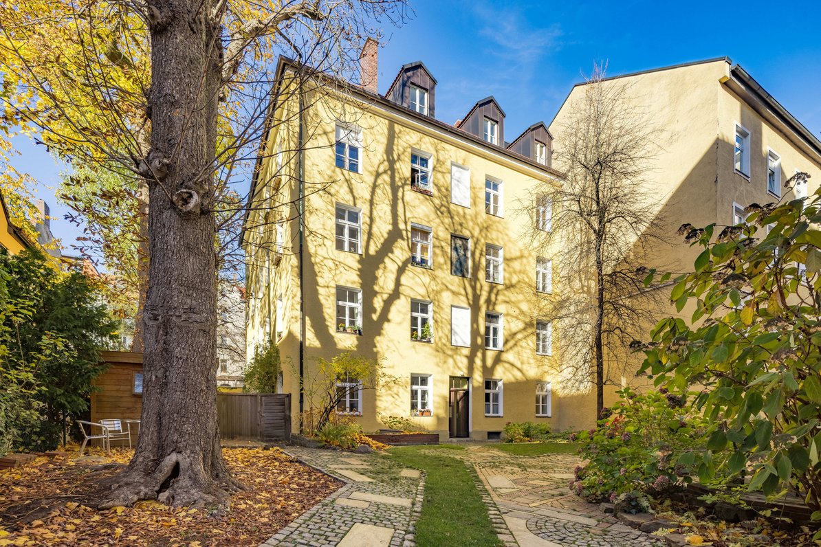 Old building in charming courtyard location