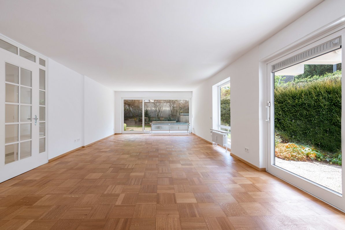 Living with garden view