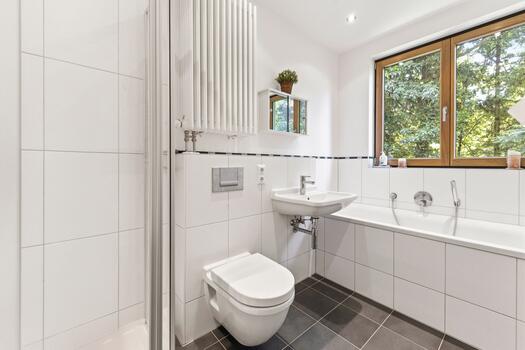 Modern ensuite bathroom with natural light