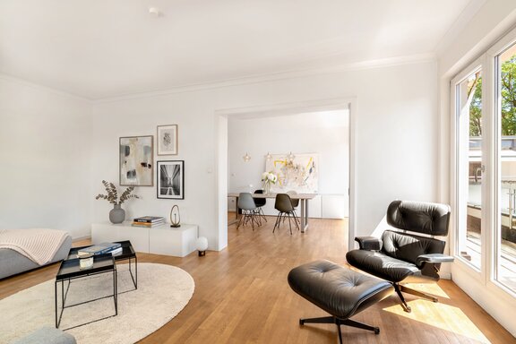 Living area consisting of two rooms