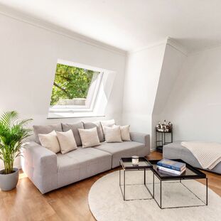 Spacious, bright rooms