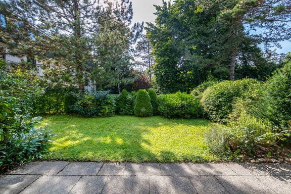 Terrace with west garden