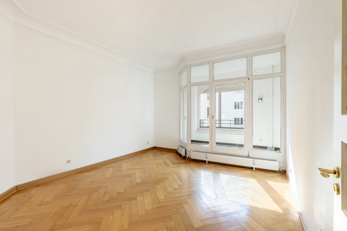 Herringbone parquet; stucco