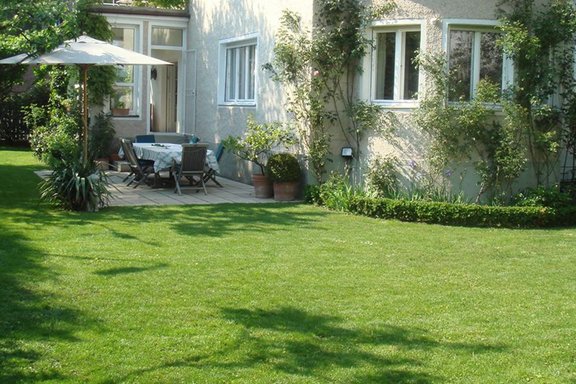 Garden with beautiful seating area