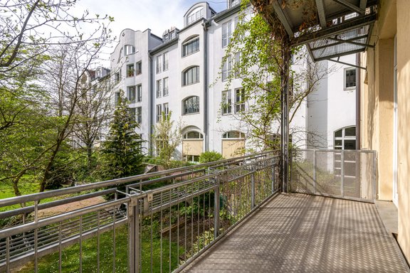 Großzügiger Westbalkon