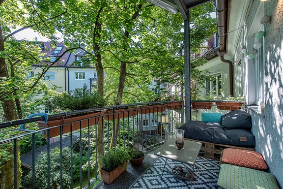 Balcony with courtyard view