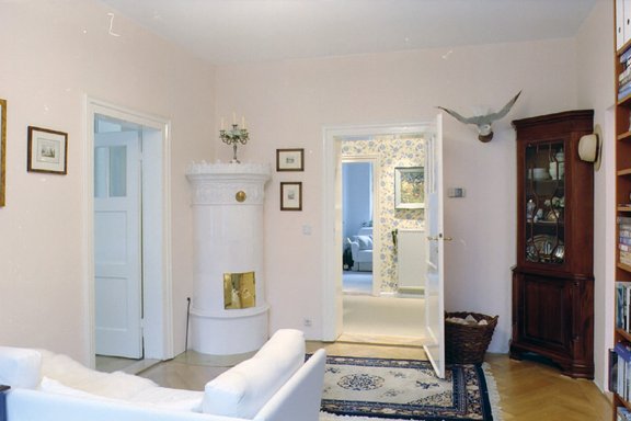 Wohnzimmer mit Kamin