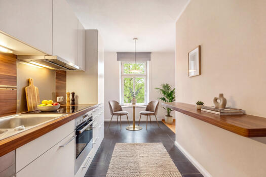 Kitchen (virtually furnished)