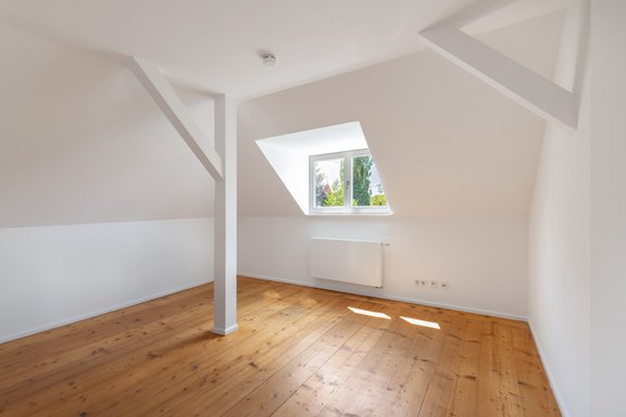 Airy flair with a view