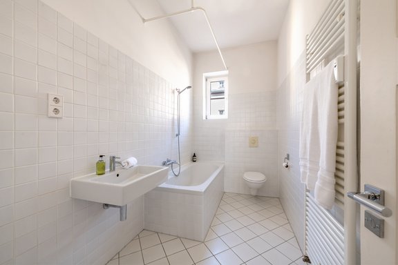 Spacious, bright bathroom