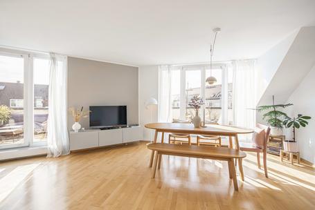 Charmante, helle 2-Zimmer-Dachterrassen-Wohnung