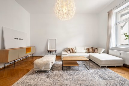 Das Wohnzimmer schafft einen perfekten Rahmen zum Entspannen