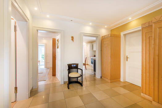 Entrance area with custom fixtures