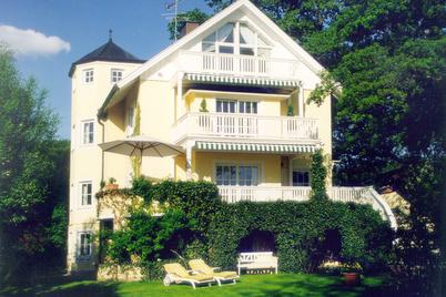 Charmante Landhausvilla von 1920 mit herrlichem Seeblick