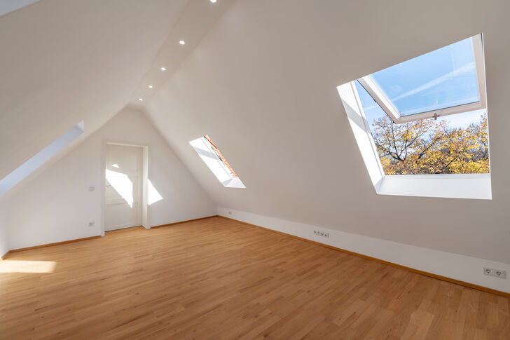 Schlafzimmer mit Schlosskanalblick