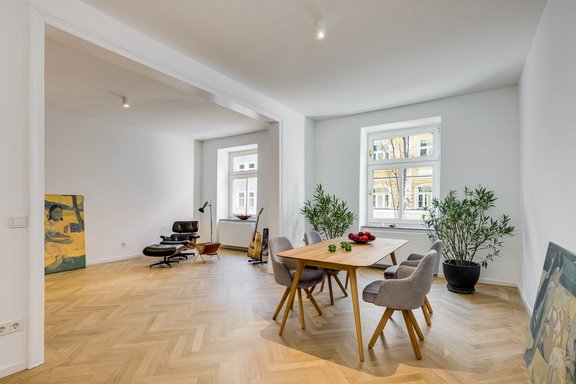 Deckenhöhen um 2,90 Meter