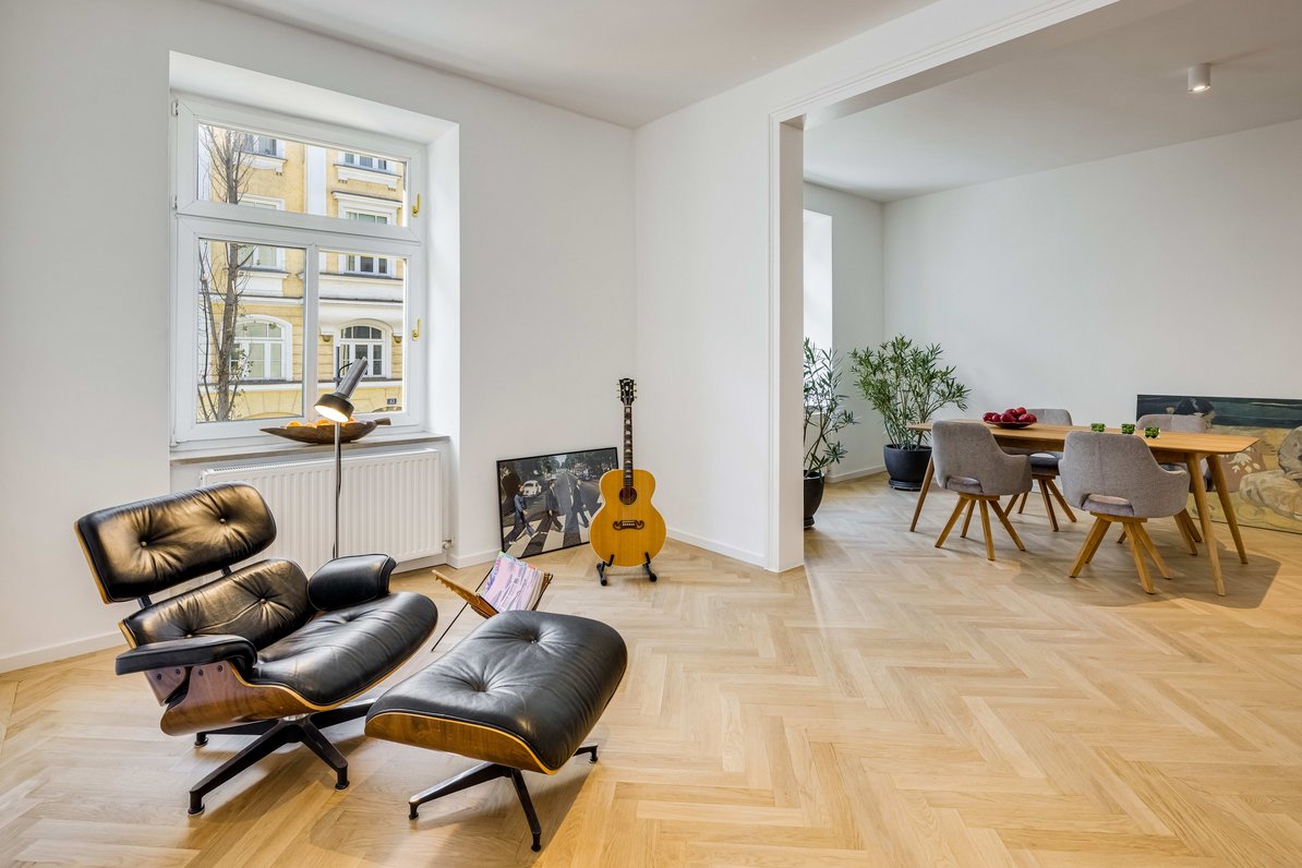 Living with old building flair