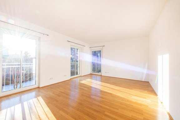 Lichterfülltes Schlafzimmer