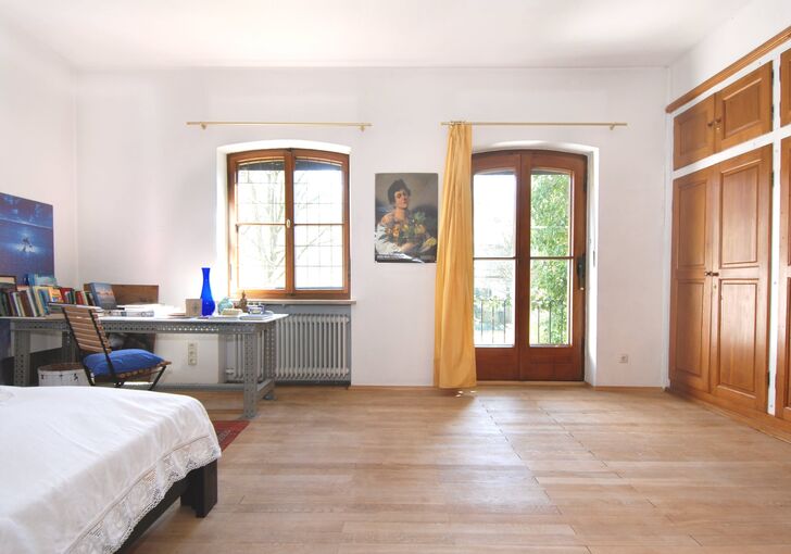 Südzimmer mit Balkon
