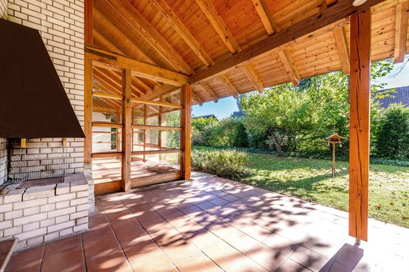 Überdachter Freisitz