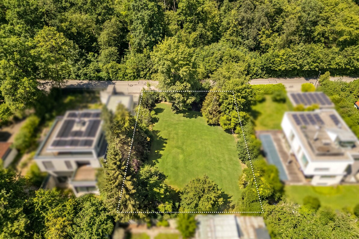 Charmantes Grundstück mit zusätzlichem Baurecht