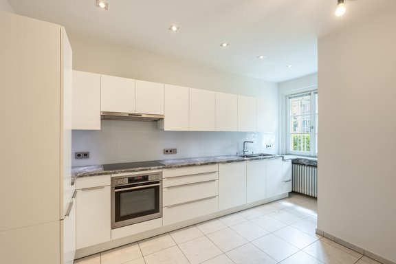 Modern kitchen