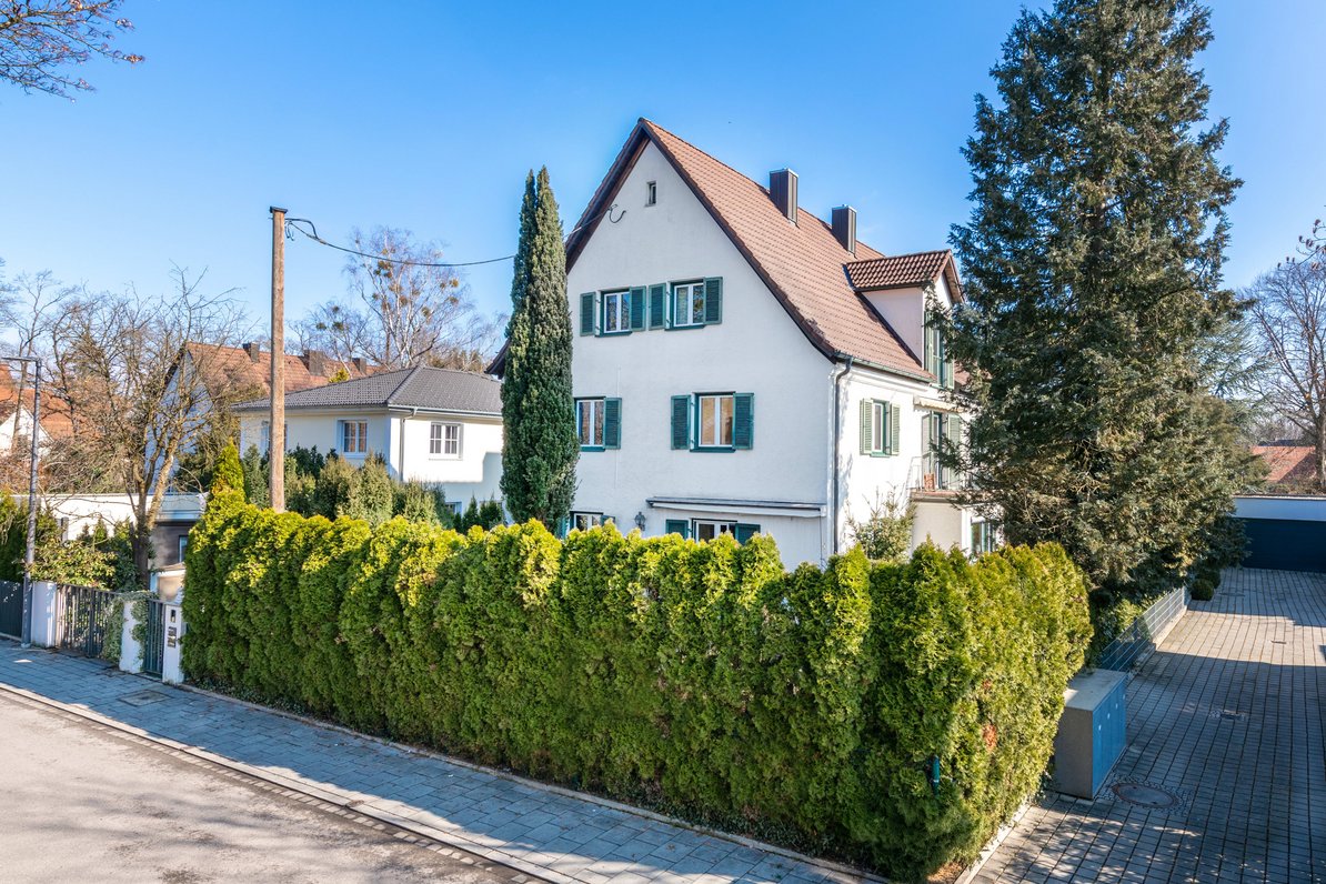Charmantes Mehrparteienhaus