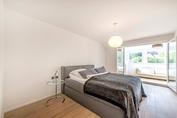 Masterschlafzimmer mit Ankleide en suite