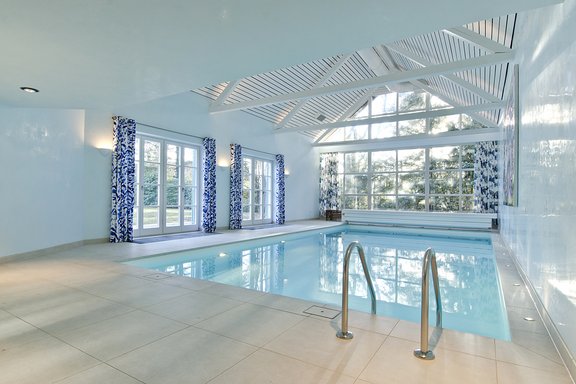 Indoor swimming pool