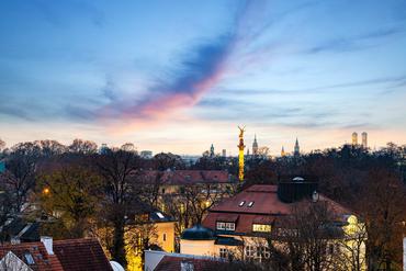 Dachgeschoss-Maisonette in Stadtpalais von 1900
