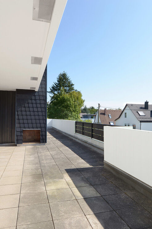 Weitläufige Terrasse