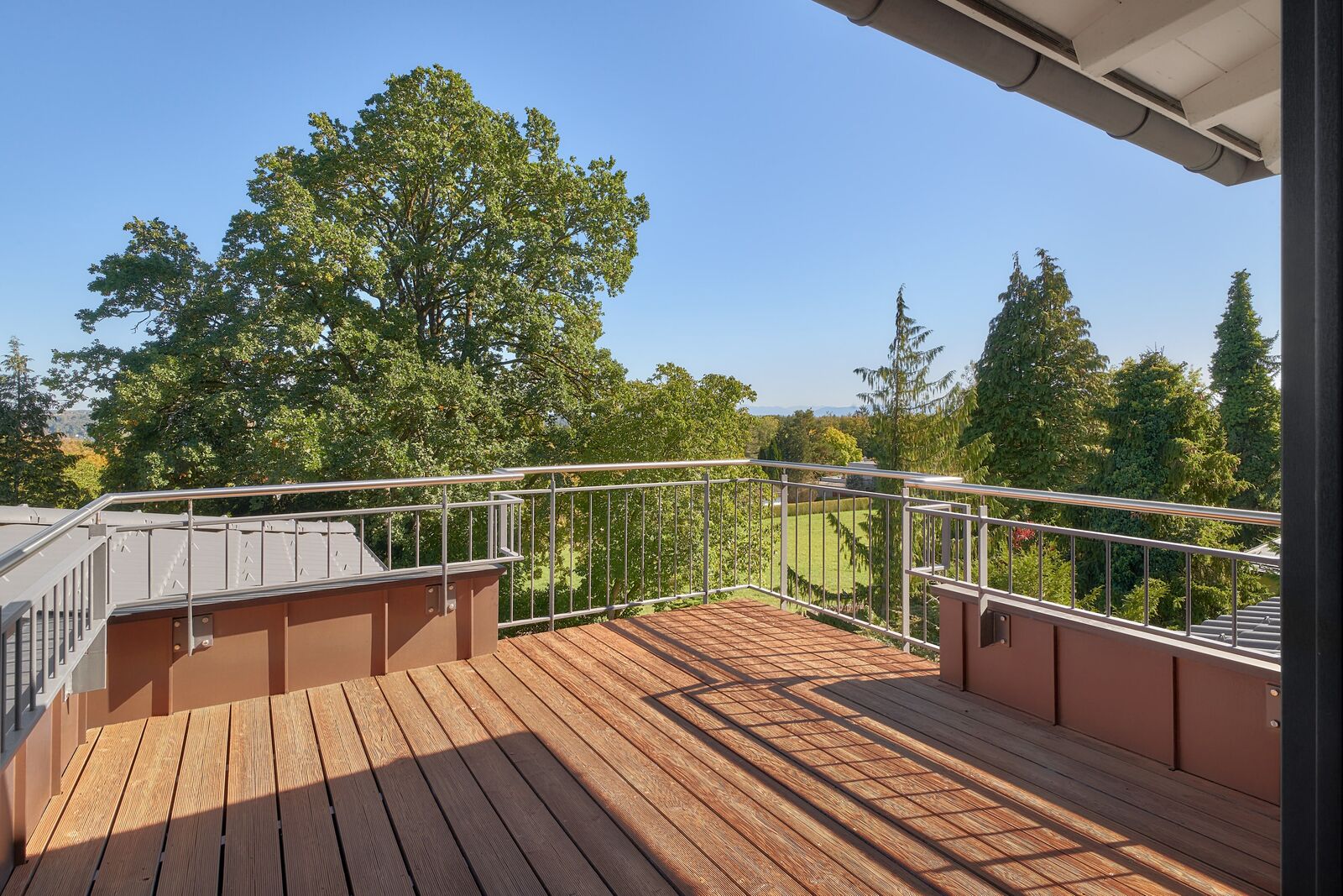Zugang zur Dachterrasse