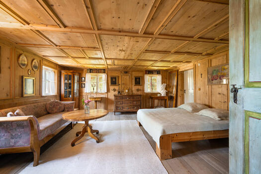Upstairs bedroom