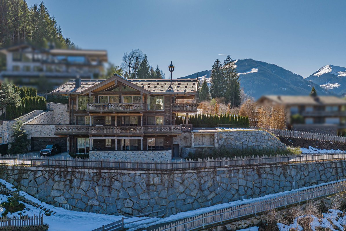Zirbenhof mit Kaiserblick
