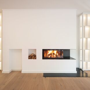 Holzbefeuerter Kamin