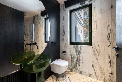 Bäder mit Designobjekten