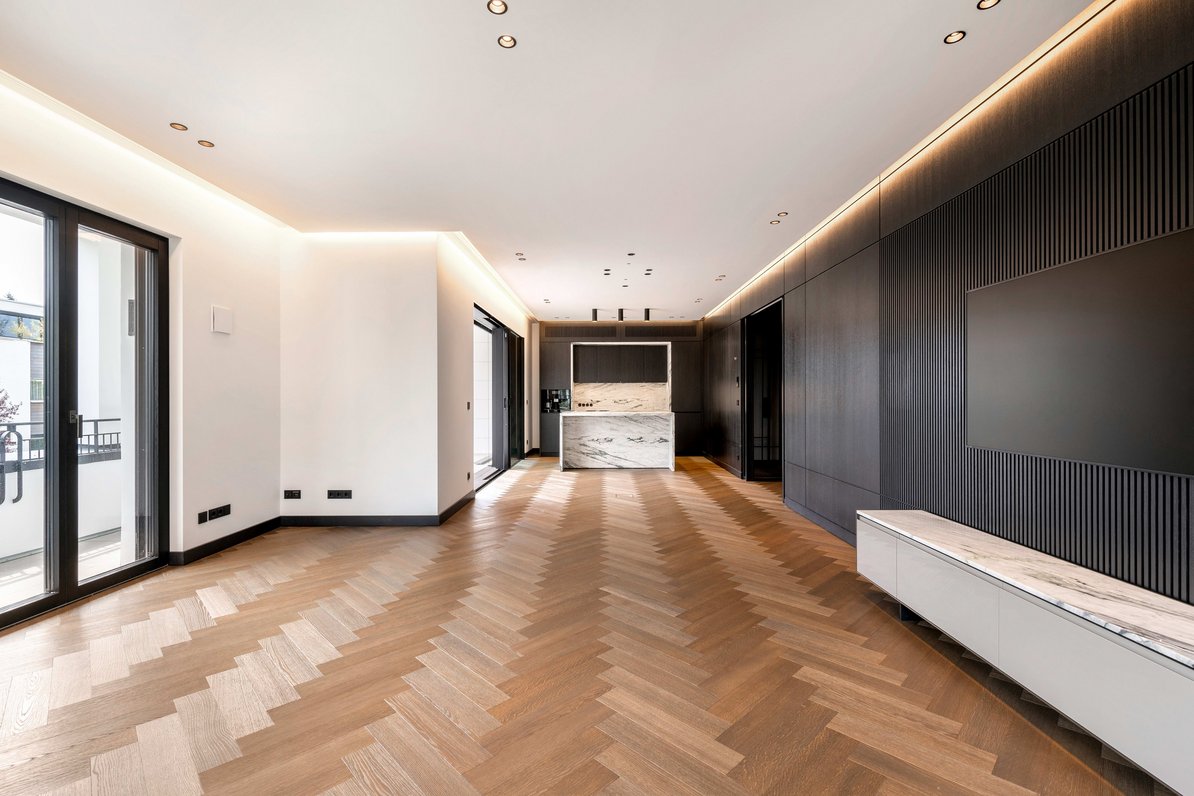 Outstanding living