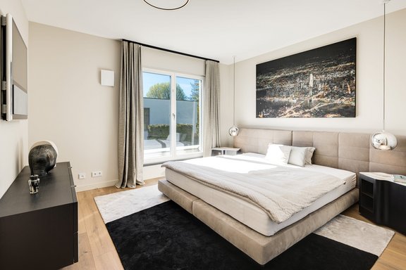 Ruhiges Masterschlafzimmer