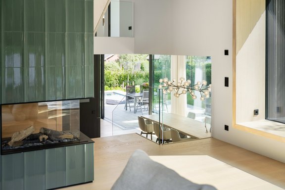 Great lines of sight