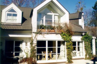 Designer Villenhälfte