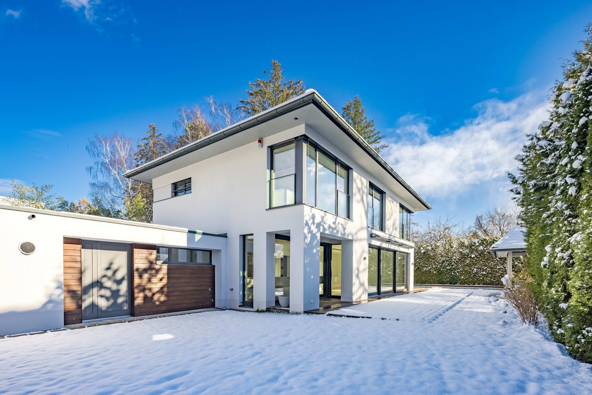 Sophisticated domicile