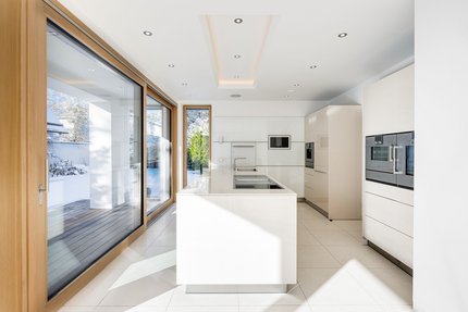 Die bulthaup-Küche unterstreicht die Wertigkeit dieses Hauses