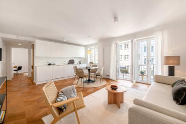 Die Isar vor der Haustür: Ideal geschnittene, moderne 2-Zimmer-Wohnung mit Balkon