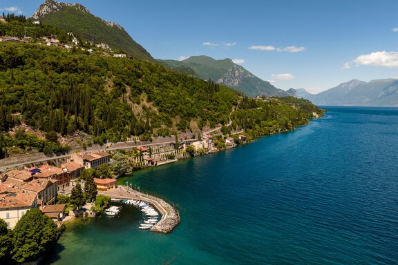 Aerial view of the exclusive waterfront location