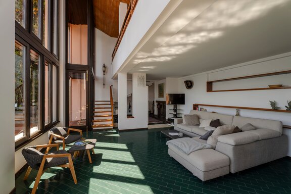 Living area with an open loft