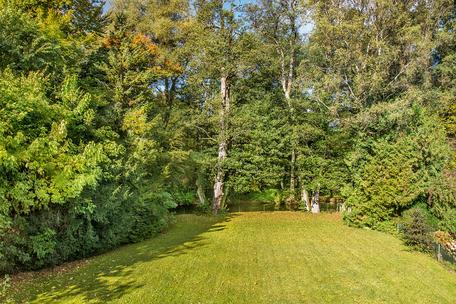 Direkt an der Würm - Einmaliges Baugrundstück für großzügige Villa