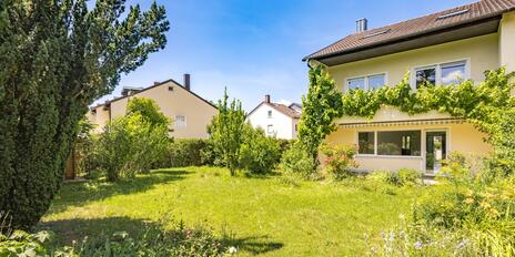 Doppelhaushälfte mit sonnigem Garten und viel Platz für die ganze Familie