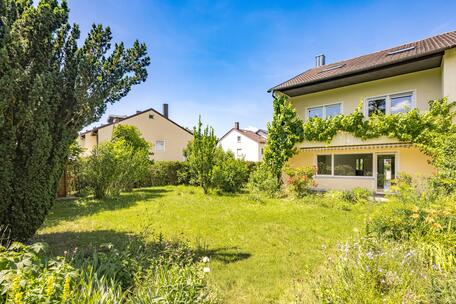 Doppelhaushälfte mit sonnigem Garten und viel Platz für die ganze Familie