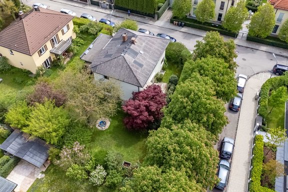 Grundstück - Gartenansicht