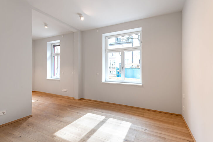 Geräumiges Schlafzimmer